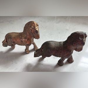Brass antique horses, I doubt you’ll find these anywhere!